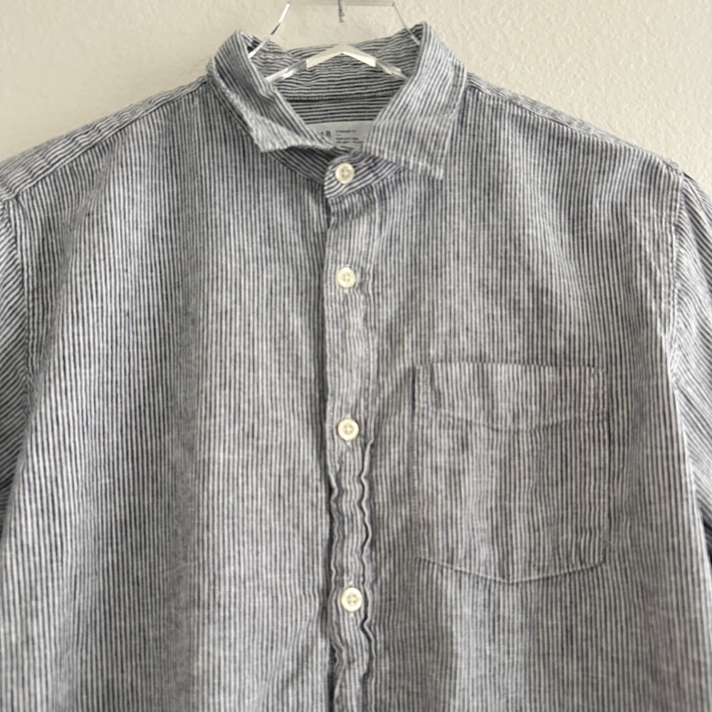 Gap Button Up Shirt Mens Medium Blue White Striped Linen Blend Standard Fit